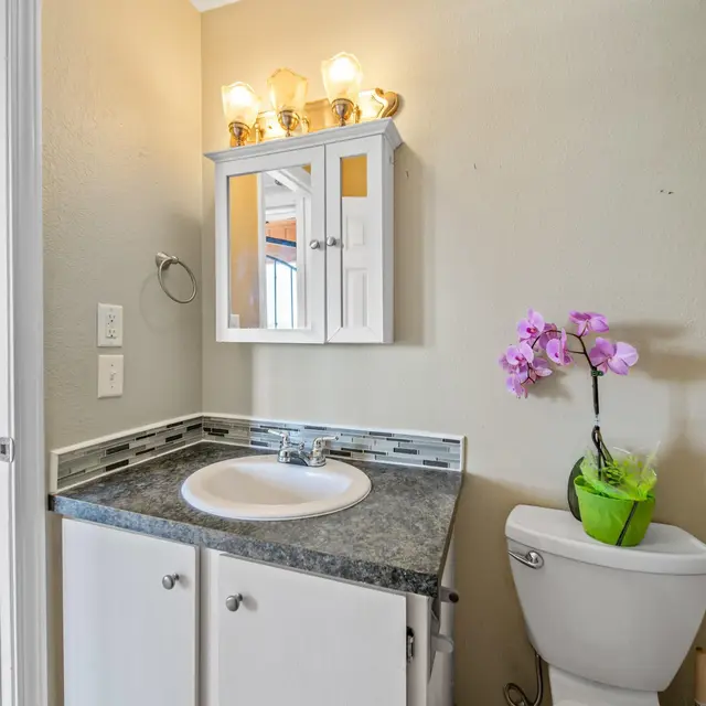 Listing Image for 3740 Lower Honoapiilani Rd A301 18 of 27