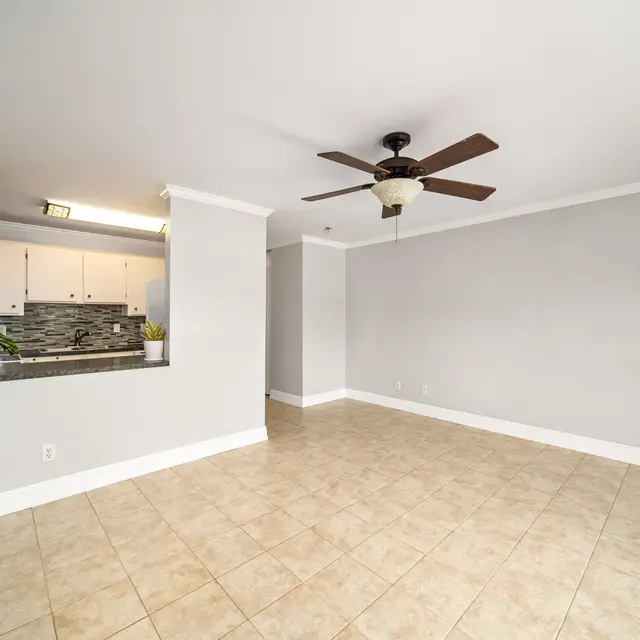 Listing Image for 3740 Lower Honoapiilani Rd A301 19 of 27