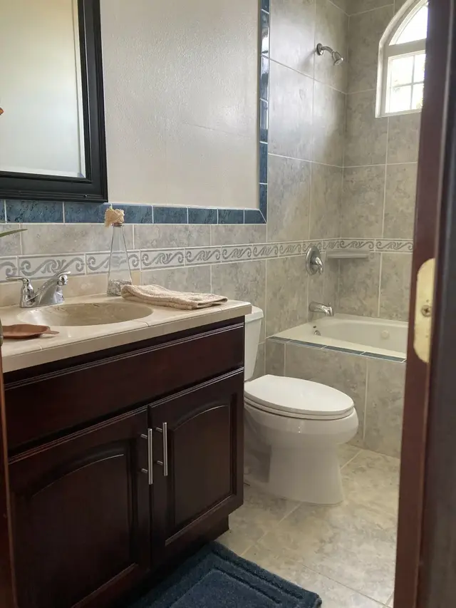 Listing Image for 815 S Niheu Pl 15 of 26