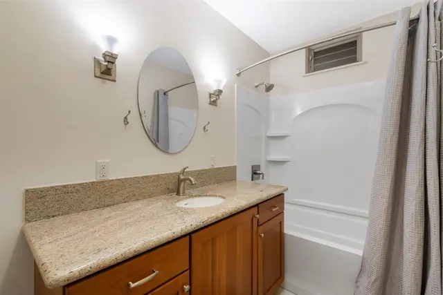 Listing Image for 61 Naniuka Pl 34 of 40