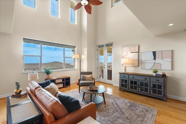 Listing Image for 43 Pohina St 1602 3 of 42