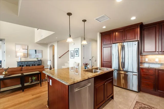 Listing Image for 43 Pohina St 1602 8 of 42