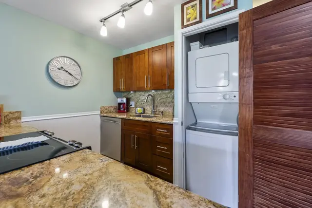 Listing Image for 2191 S Kihei Rd 2104 4 of 47