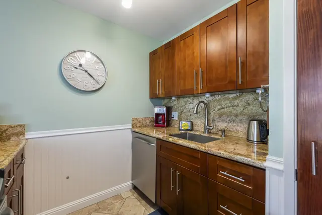 Listing Image for 2191 S Kihei Rd 2104 7 of 47