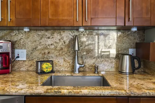 Listing Image for 2191 S Kihei Rd 2104 8 of 47