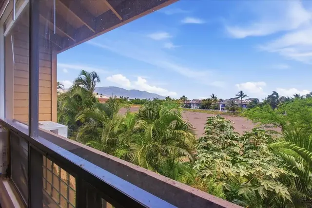 Listing Image for 15 Kulanihakoi St 13f 3 of 34