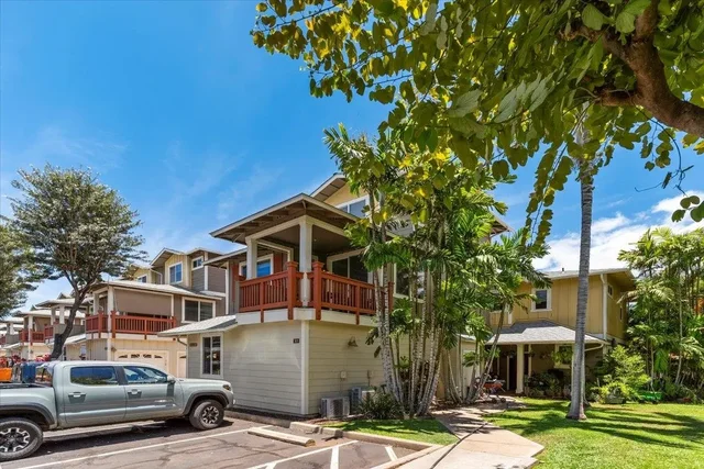 Listing Image for 15 E Kuu Aku Ln 101 34 of 35