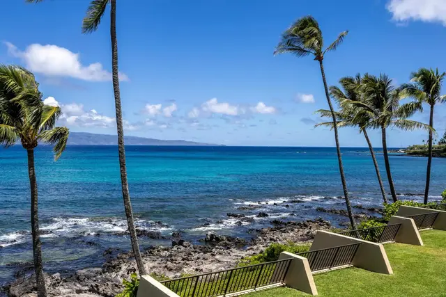 Listing Image for 5295 Lower Honoapiilani Rd C-7 15 of 42