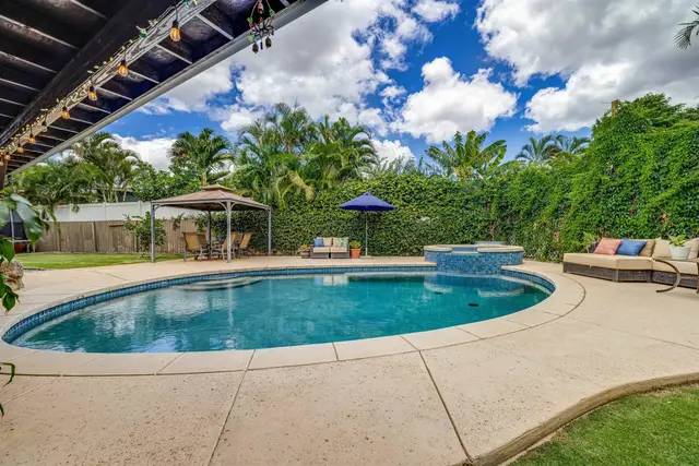 Listing Image for 36 Waikalani Pl 14 of 50