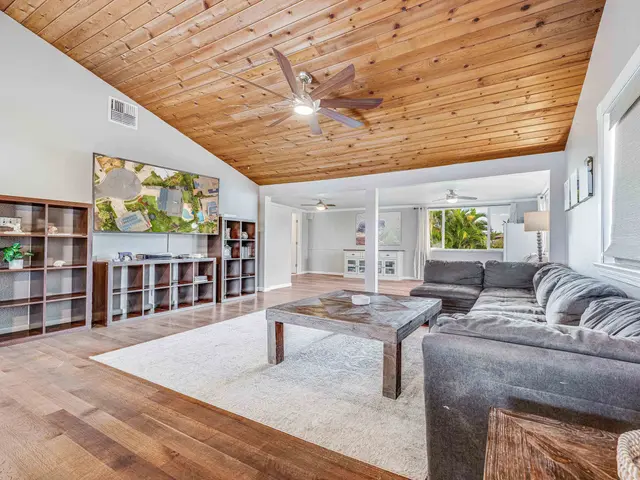 Listing Image for 36 Waikalani Pl 36 of 50