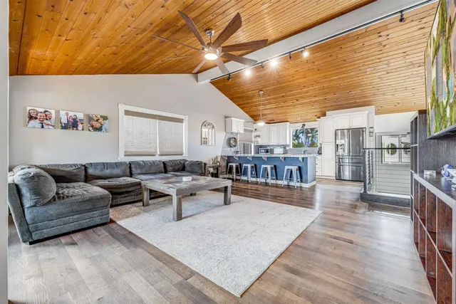 Listing Image for 36 Waikalani Pl 38 of 50