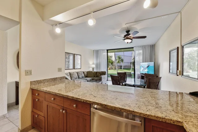 Listing Image for 3445 Lower Honoapiilani Rd 151 9 of 42