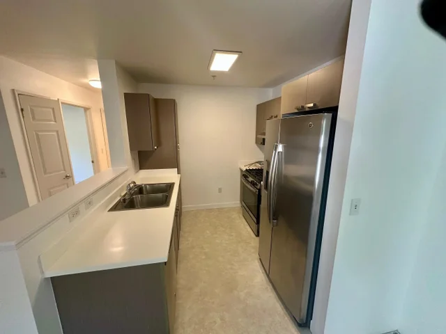 Listing Image for 60 Kihalani St 1004 12 of 19