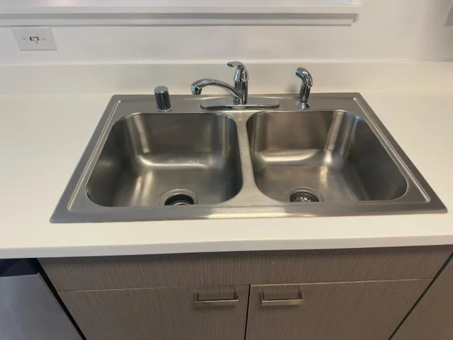 Listing Image for 60 Kihalani St 1004 15 of 19