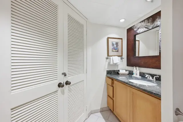 Listing Image for 3445 Lower Honoapiilani Rd 410 17 of 29