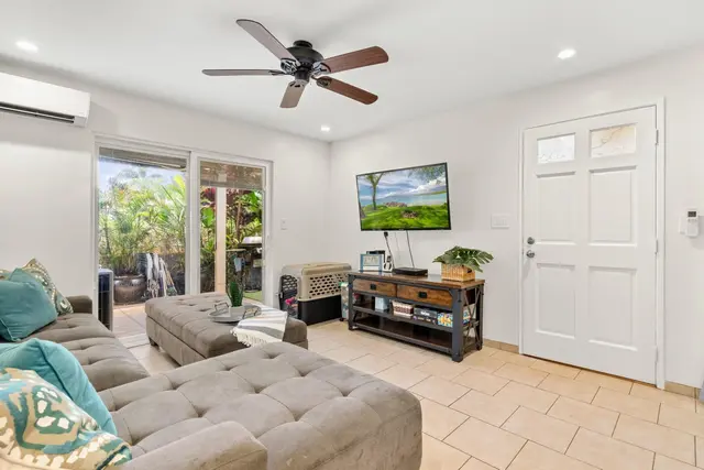 Listing Image for 140 Uwapo Rd 46-103 2 of 33