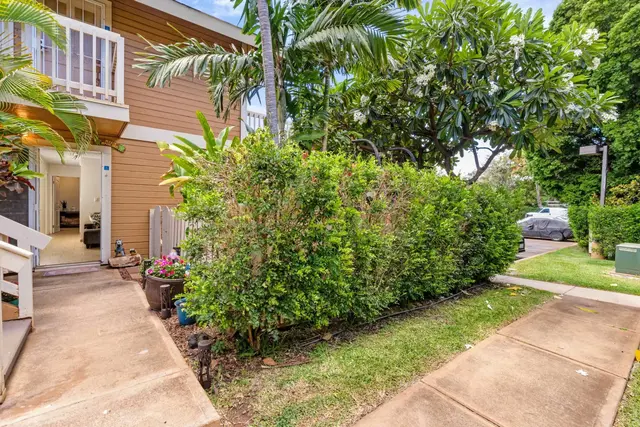 Listing Image for 140 Uwapo Rd 46-103 29 of 33