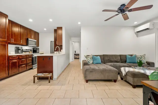 Listing Image for 140 Uwapo Rd 46-103 6 of 33