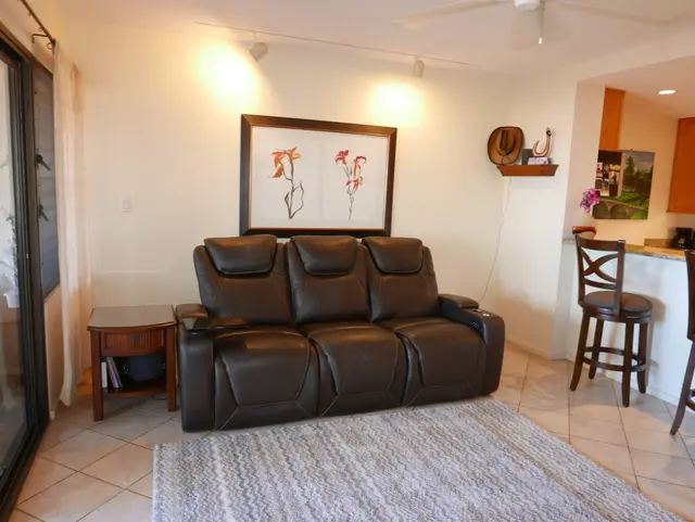 Listing Image for 4007 Lower Honoapiilani Rd 114 7 of 38