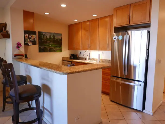 Listing Image for 4007 Lower Honoapiilani Rd 114 9 of 38