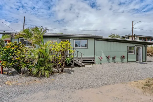 Listing Image for 223 C Momi Pl 2 of 26