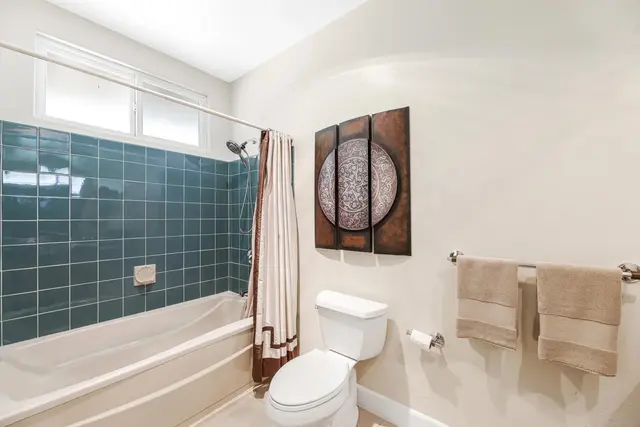 Listing Image for 870 Kupulau Dr 39 of 50