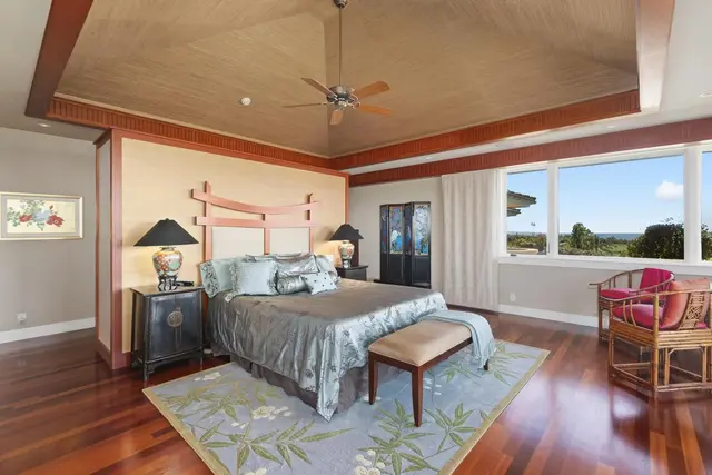 Listing Image for 33 E Mahi Pua Pl 22 of 46