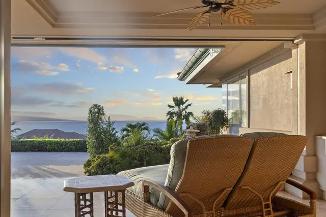 Listing Image for 33 E Mahi Pua Pl 39 of 46
