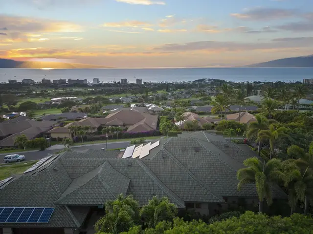 Listing Image for 33 E Mahi Pua Pl 43 of 46