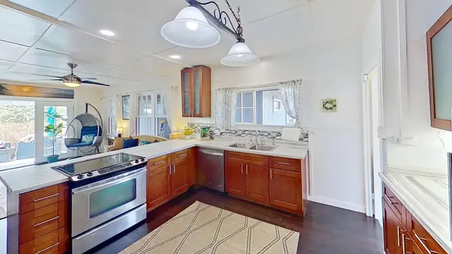 Listing Image for 1966 Liko Pl 4 of 32