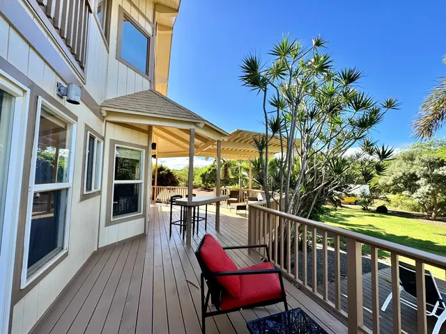 Listing Image for 126 Kaiaka Rd 2 of 49
