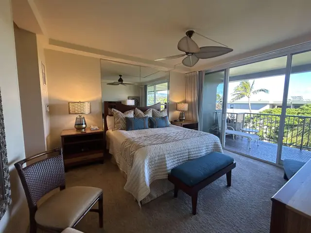 Listing Image for 2481 Kaanapali Pkwy 612 I 4 of 7