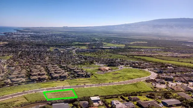 Listing Image for 577 Kauna Lipo Dr 17 of 45