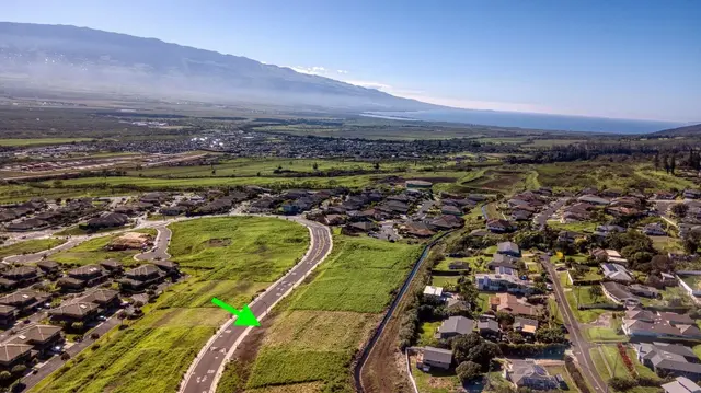 Listing Image for 577 Kauna Lipo Dr 20 of 45