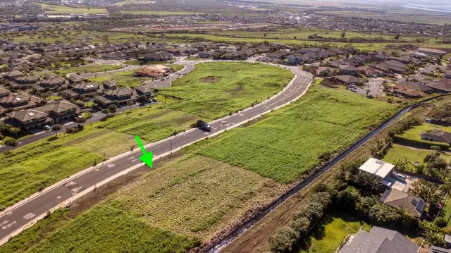 Listing Image for 577 Kauna Lipo Dr 25 of 45