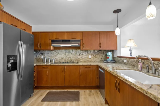 Listing Image for 50 Puu Anoano St 1803 15 of 40