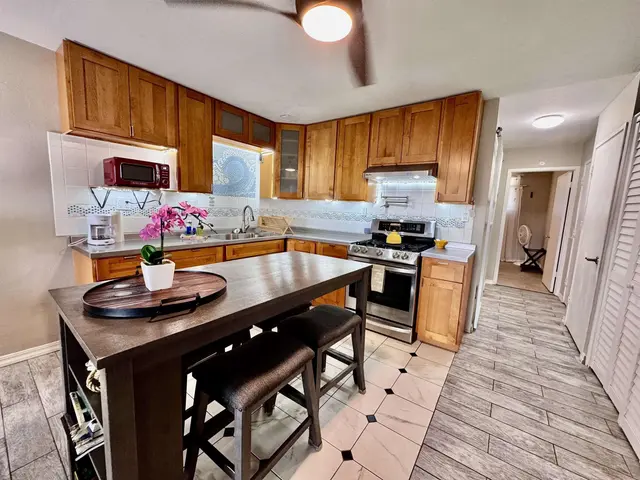 Listing Image for 7146 Kamehameha V Hwy C104 1 of 31