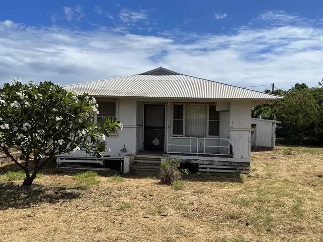 Listing Image for 258 Kamehameha V Hwy 13 of 16