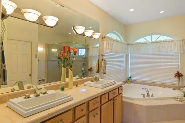 Listing Image for 12 Coral Pl 32 of 50