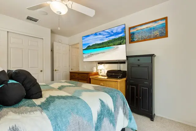 Listing Image for 12 Coral Pl 42 of 50