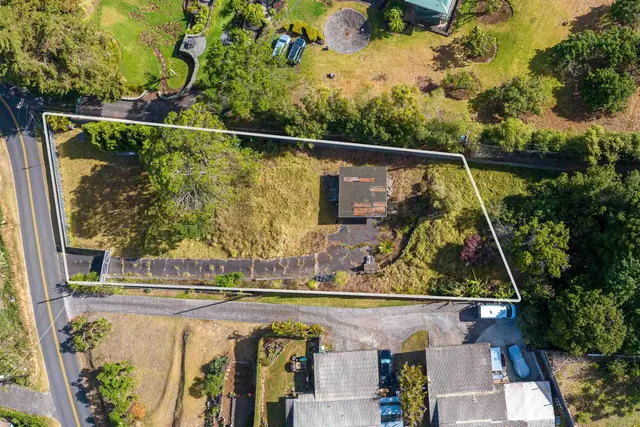 Listing Image for 1483 Lower Kimo Dr 1 of 9