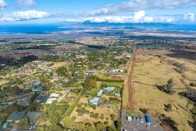 Listing Image for 1483 Lower Kimo Dr 9 of 9