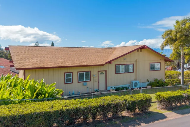 Listing Image for 2679 Kamelani Loop 48 of 50