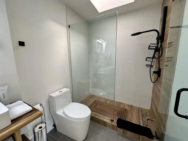 Listing Image for 79 Pukolu Way 19 of 30