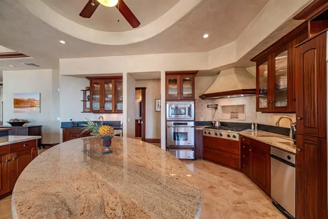 Listing Image for 185 Kalaihi Pl 10 of 46
