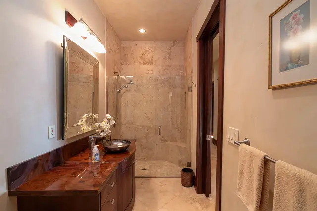 Listing Image for 185 Kalaihi Pl 28 of 46