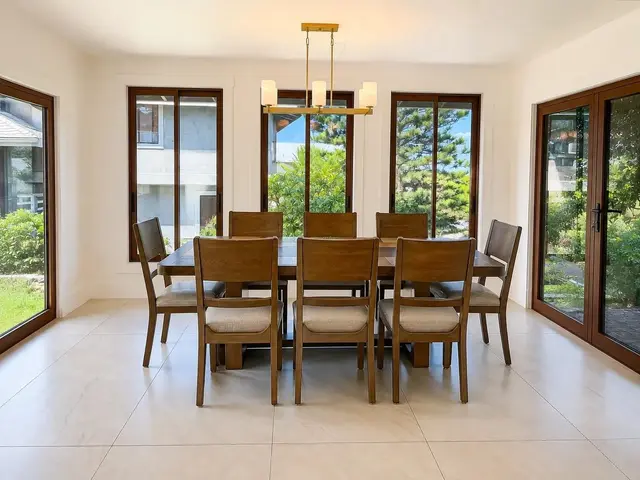 Listing Image for 277 Keonekai Rd 12 of 24