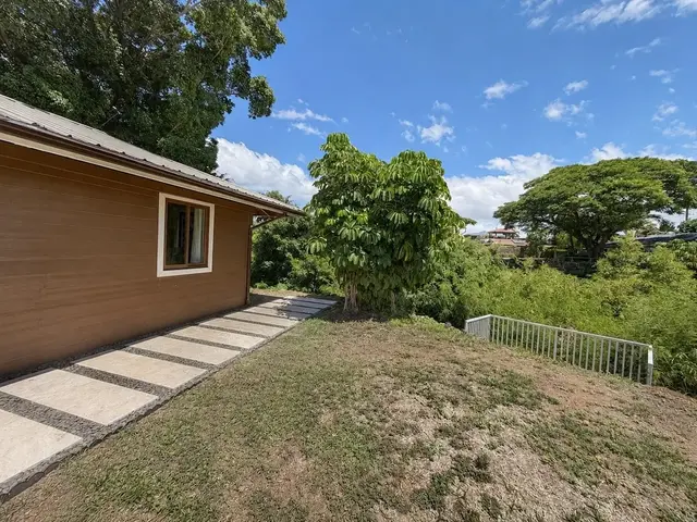 Listing Image for 277 Keonekai Rd 3 of 24