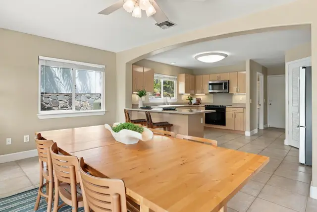 Listing Image for 7 Lanipo Pl 12 of 37