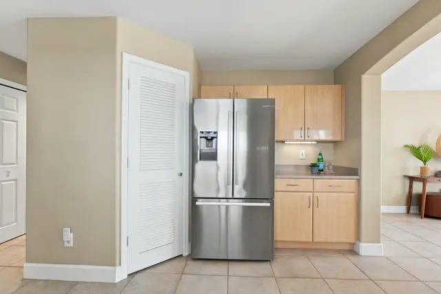 Listing Image for 7 Lanipo Pl 8 of 37